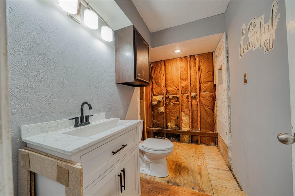 1006 Rikkity Lane Property Photo 22