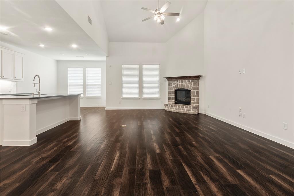 1700 Homestead Way Property Photo 6
