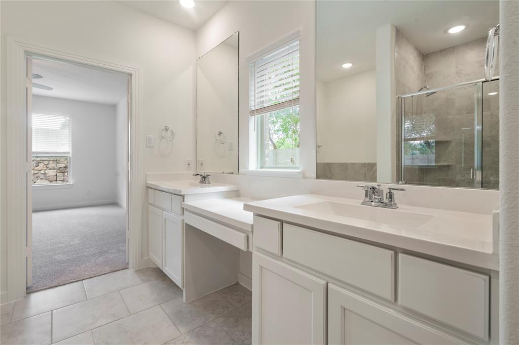 1700 Homestead Way Property Photo 22