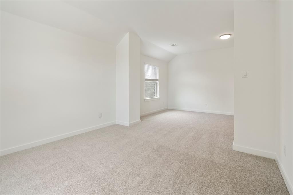 1700 Homestead Way Property Photo 28