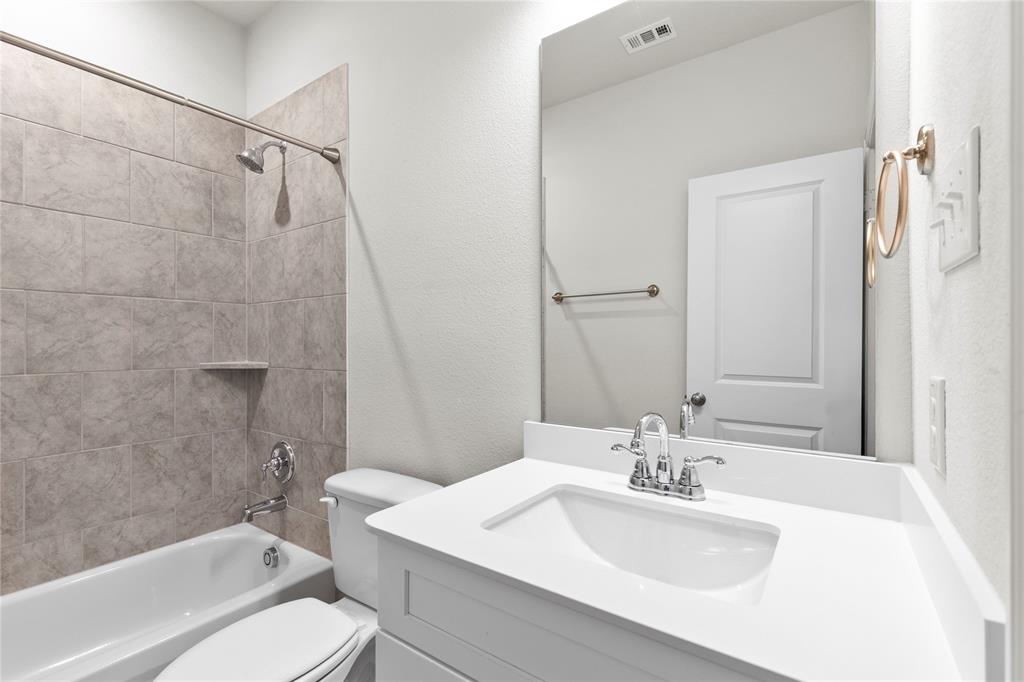6228 Blythe Drive Property Photo 22