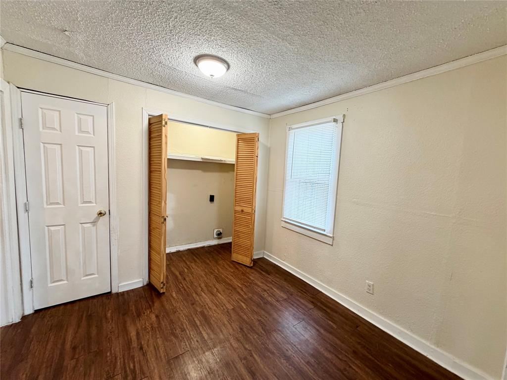 1140 Faulkner Lane Property Photo 4