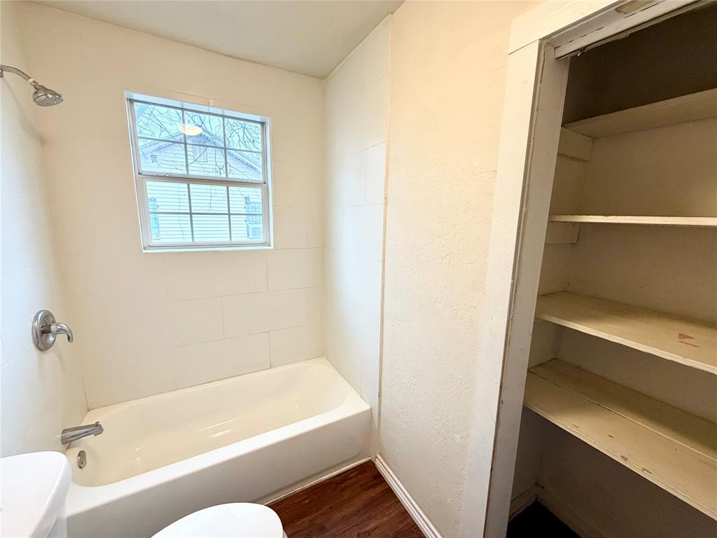 1140 Faulkner Lane Property Photo 13