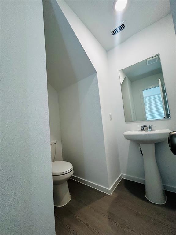 6310 Sandpiper Lane Property Photo 7