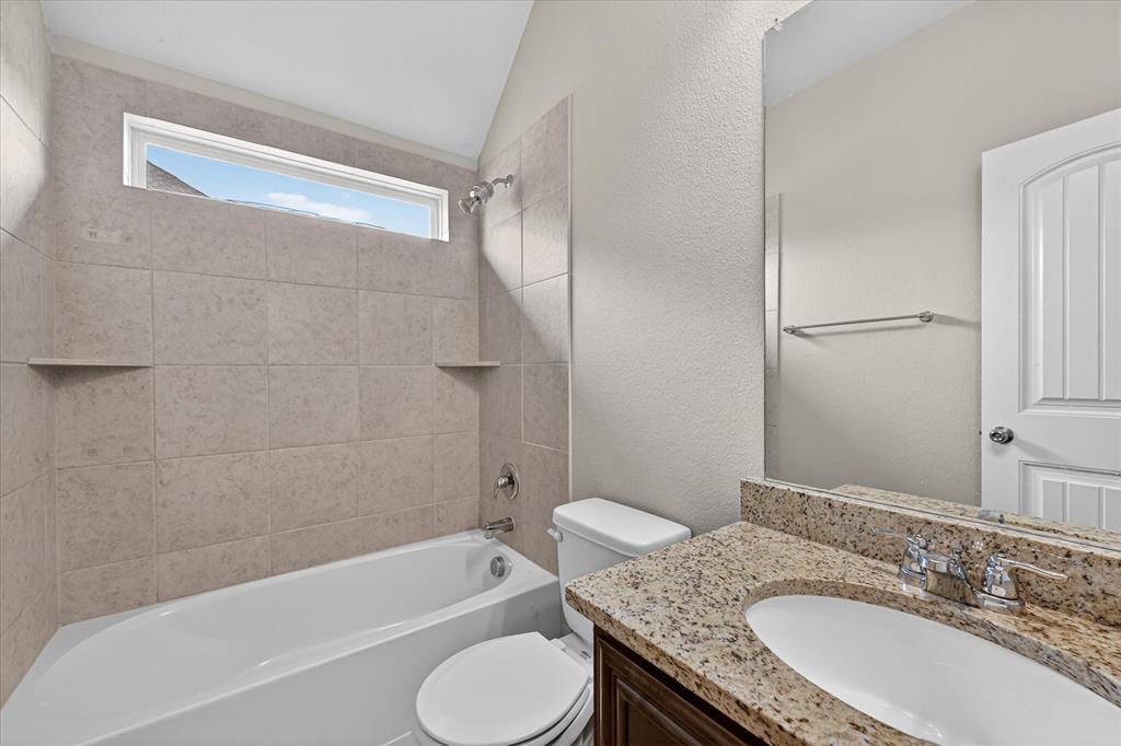 4104 Red Granite Lane Property Photo 18