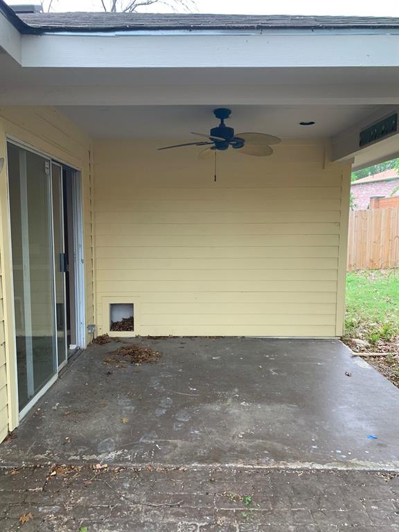 2805 Hawthorne Lane Property Photo 17
