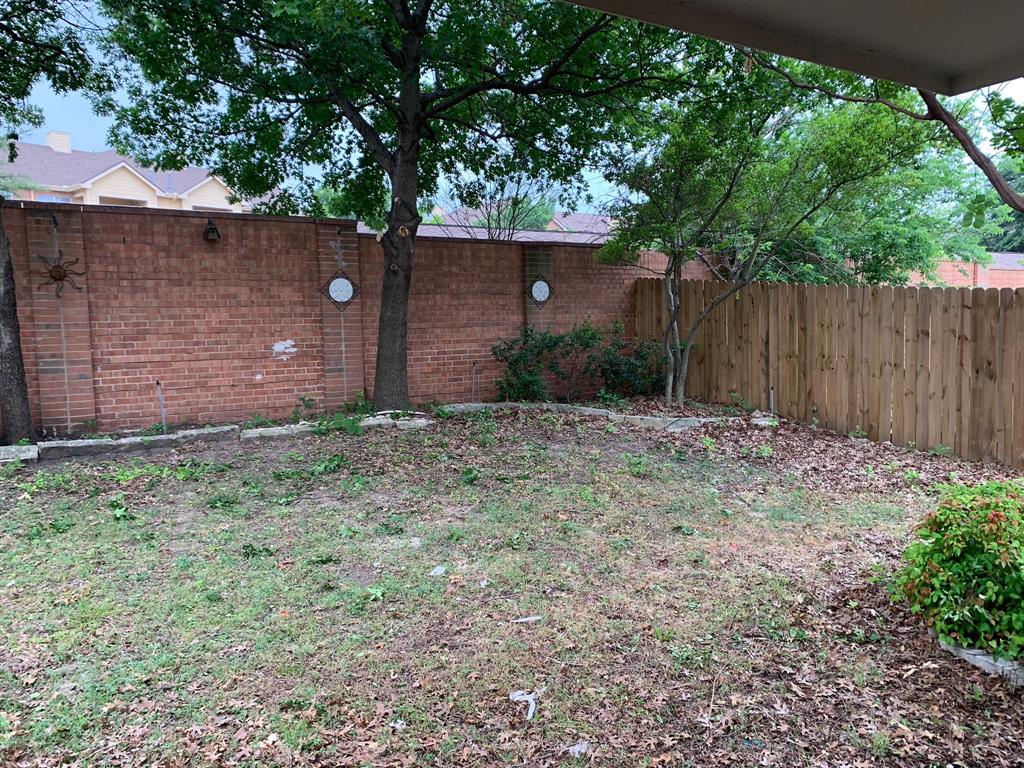2805 Hawthorne Lane Property Photo 18
