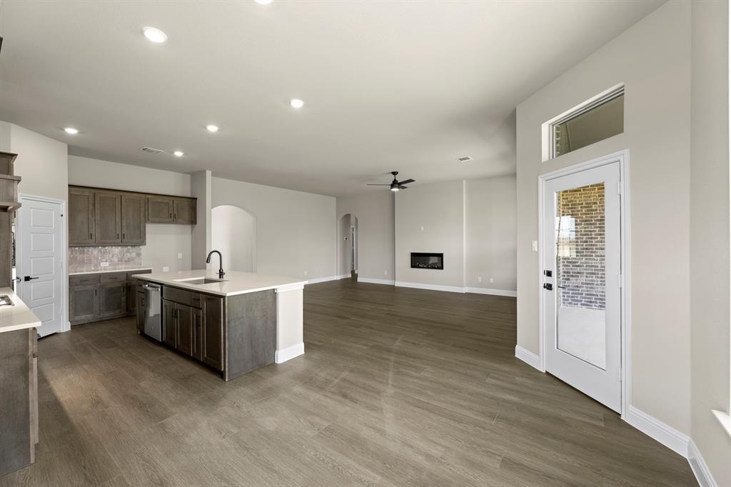 238 Harmony Avenue Property Photo 8