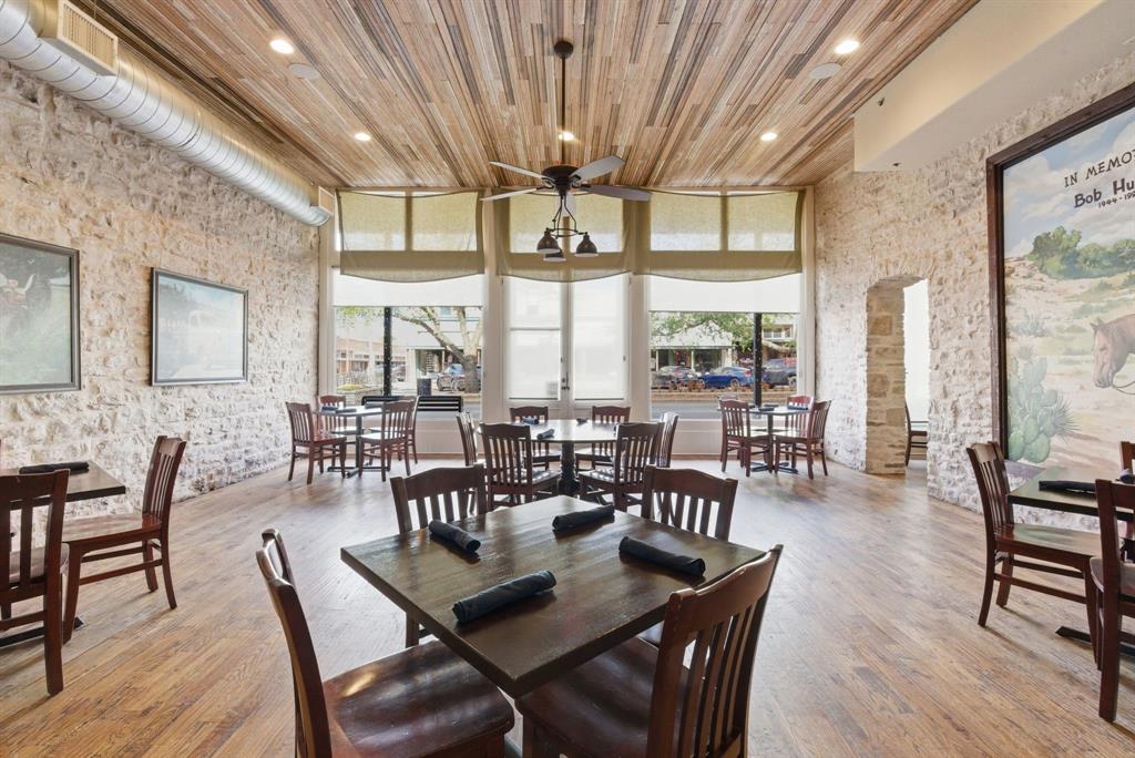 103 S Pecan Street Property Photo 12