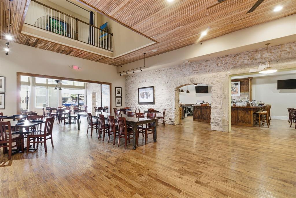 103 S Pecan Street Property Photo 14