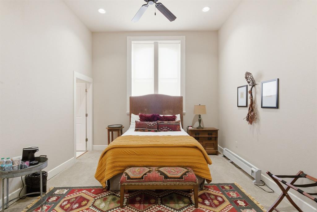 103 S Pecan Street Property Photo 29