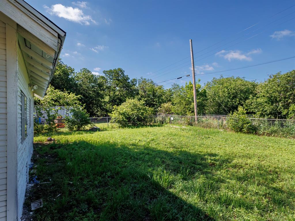 1703 7th Street Property Photo 9