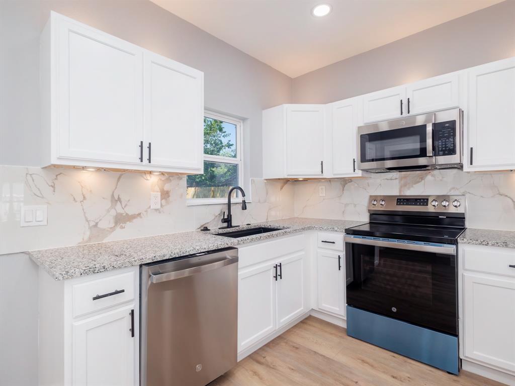 1703 7th Street Property Photo 17
