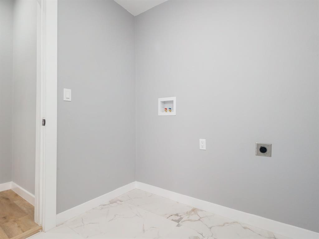 1703 7th Street Property Photo 21