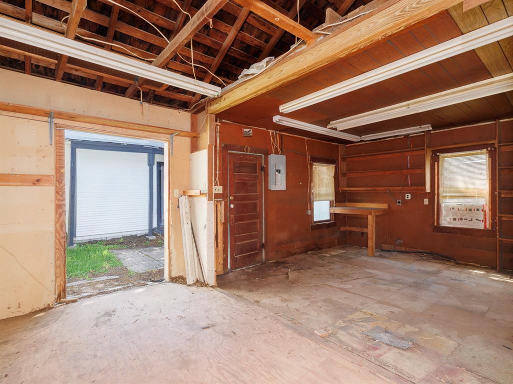 1703 7th Street Property Photo 33