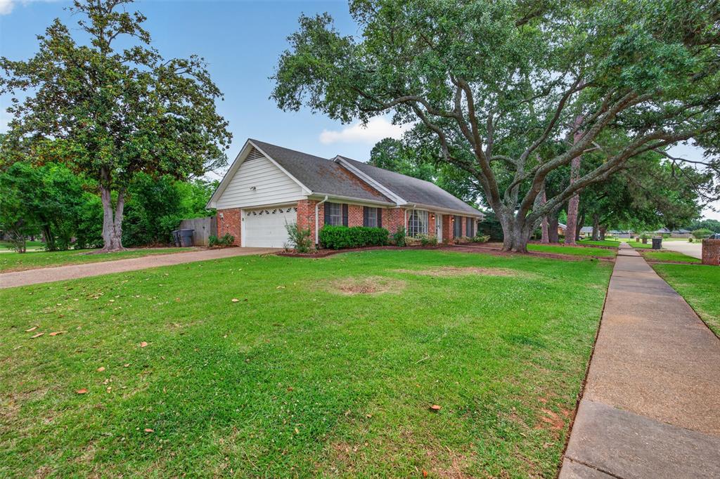 7501 Camelback Drive Property Photo 25