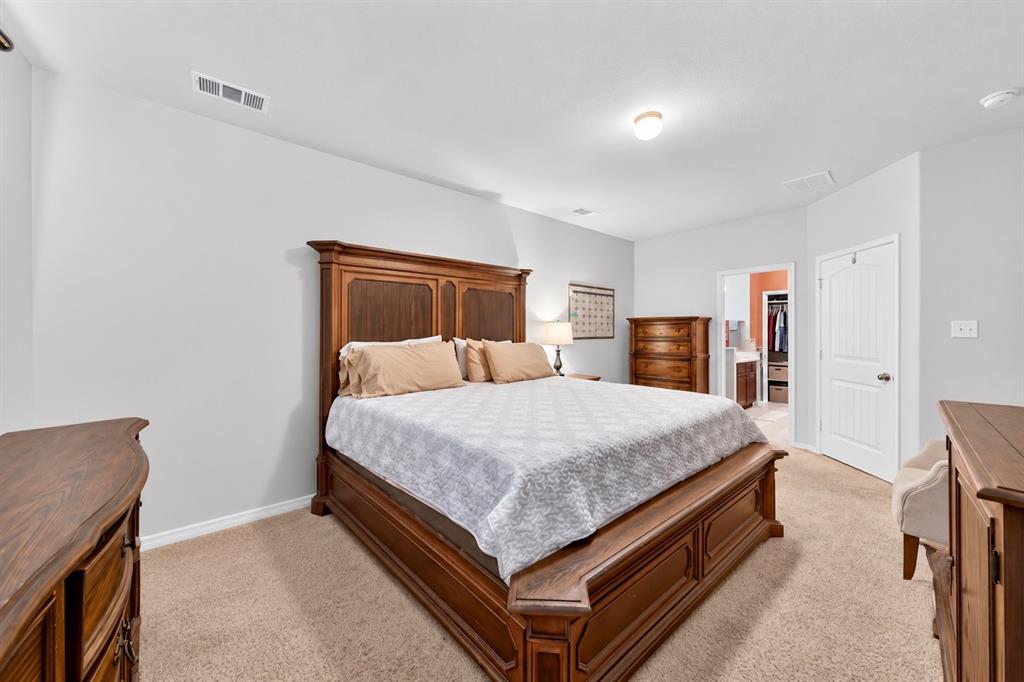 8369 Horned Maple Trail Property Photo 8