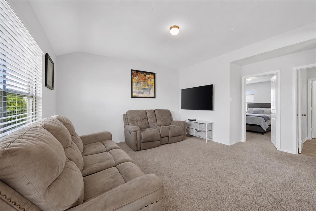 8369 Horned Maple Trail Property Photo 14