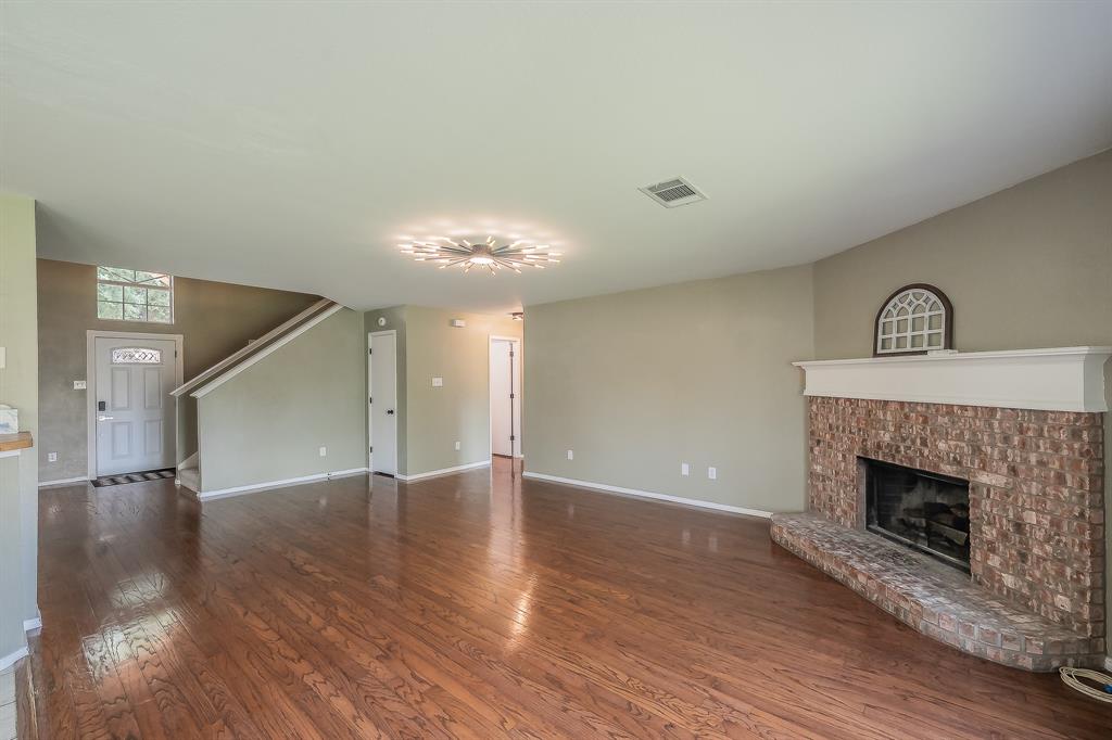 108 Tripp Trail Property Photo 5