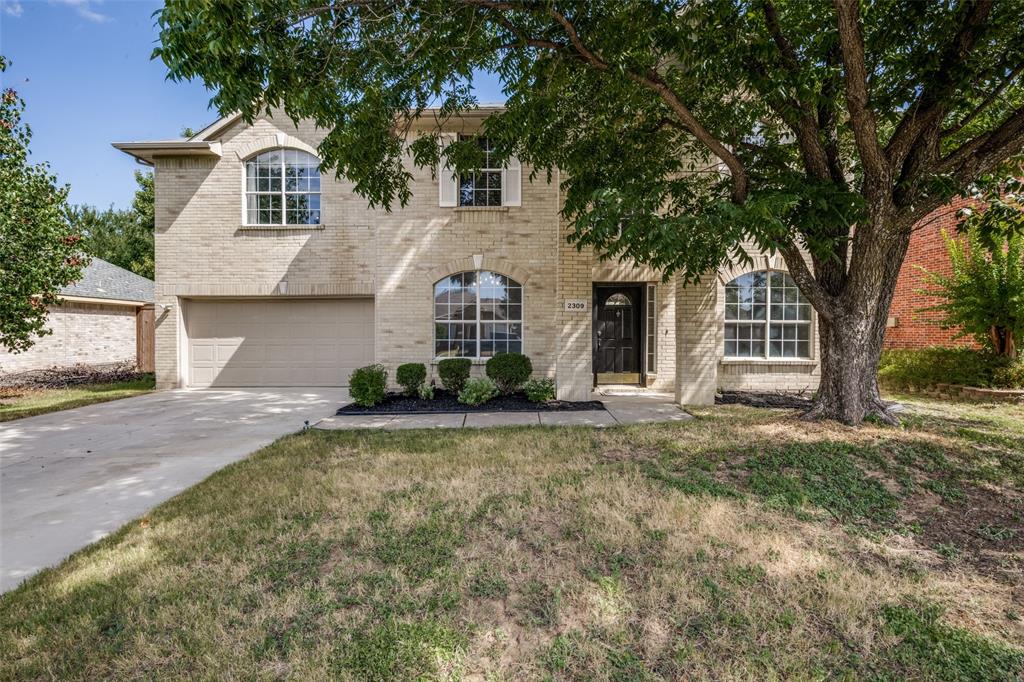 2309 Acorn Bend Property Photo 1