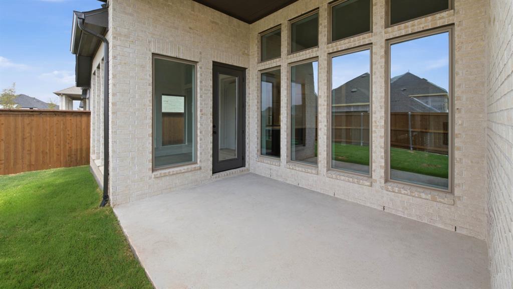 2821 Genuine Risk Court Property Photo 16