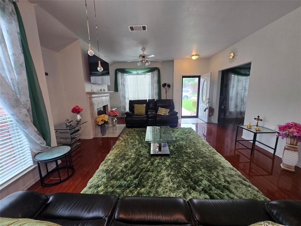 3309 Welch Lane Property Photo 9