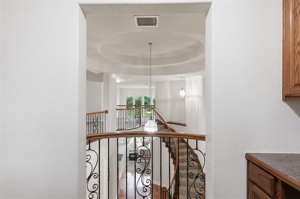 2841 Meadow Ridge Drive Property Photo 32
