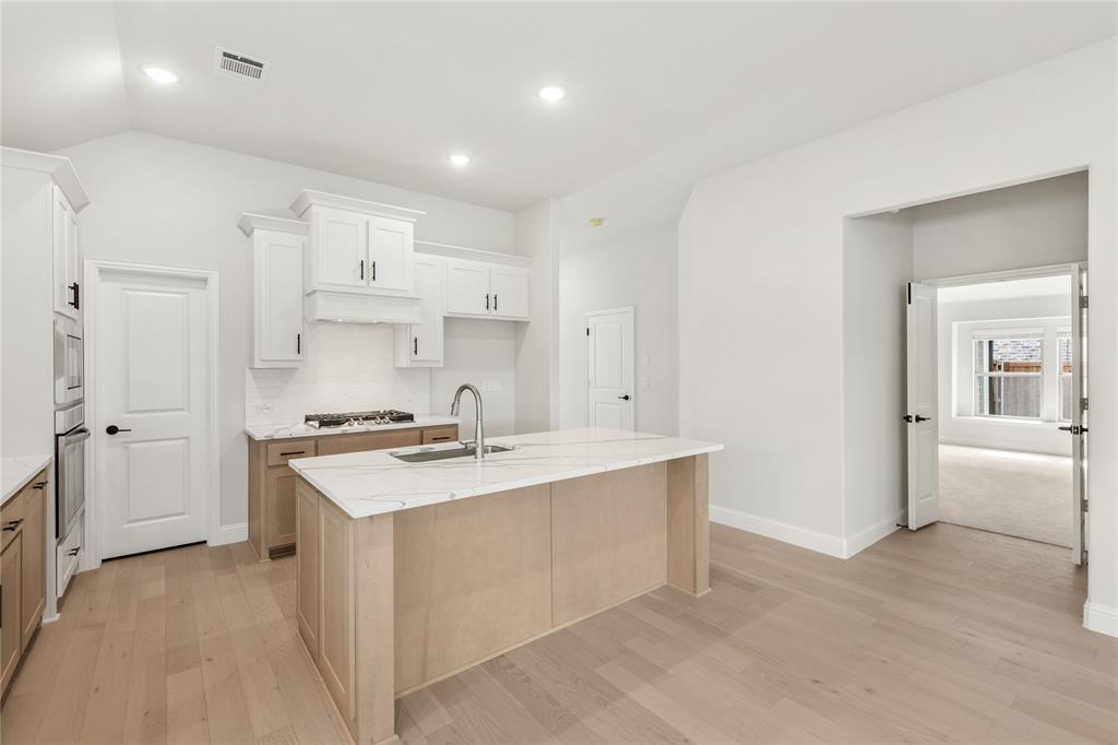 3009 Autumn Glen Drive Property Photo 15