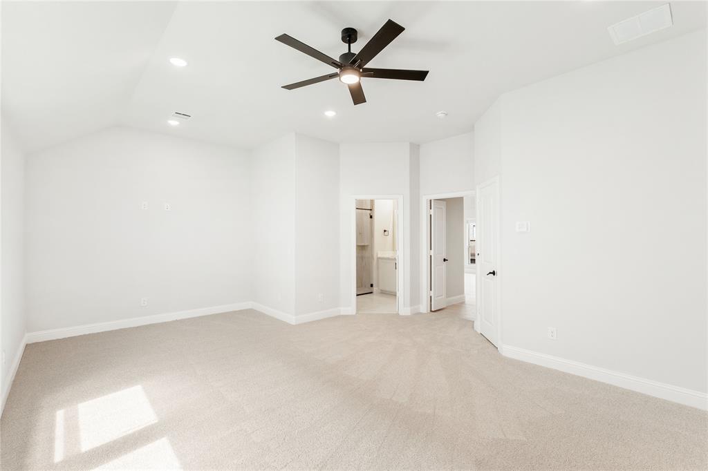 3009 Autumn Glen Drive Property Photo 18