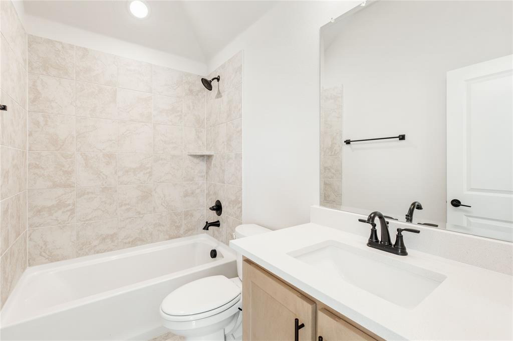 3009 Autumn Glen Drive Property Photo 31