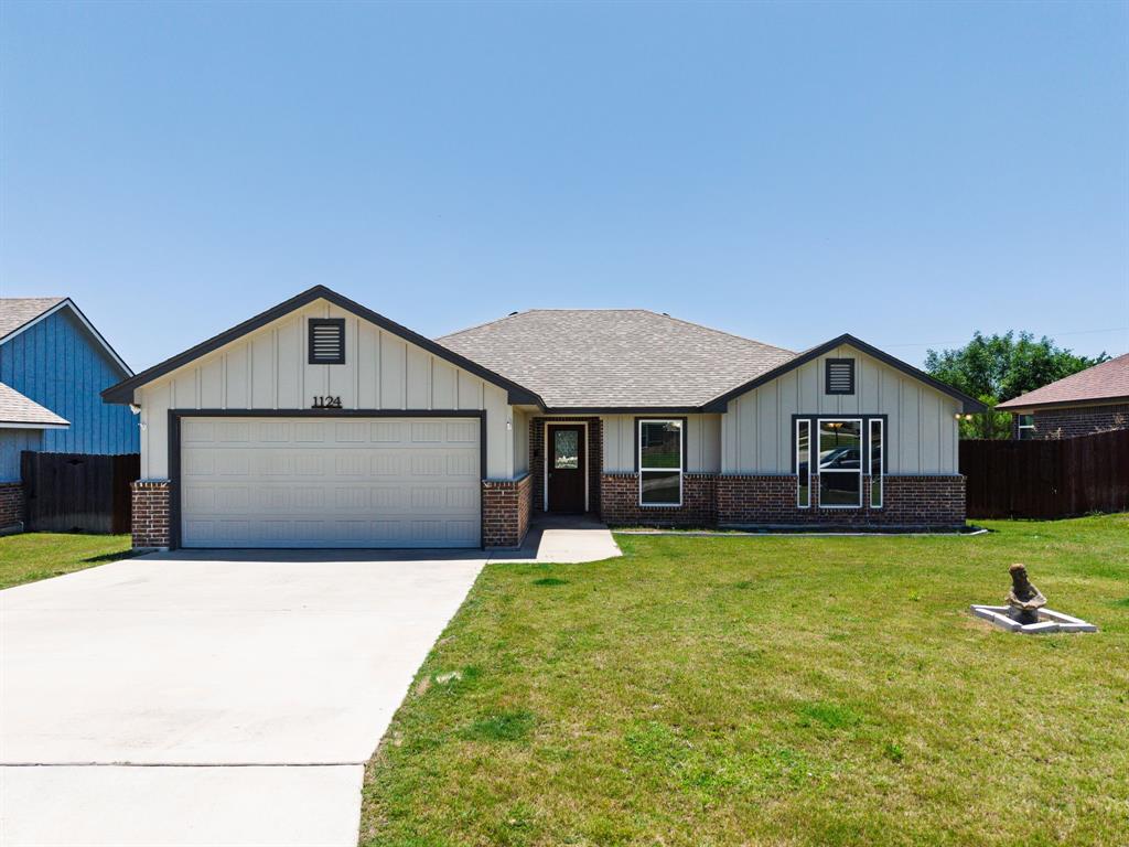 1124 Limestone Drive Property Photo 4