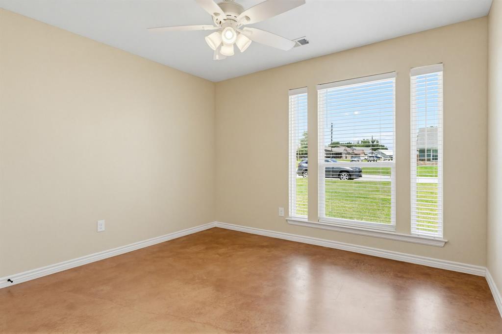 1124 Limestone Drive Property Photo 22