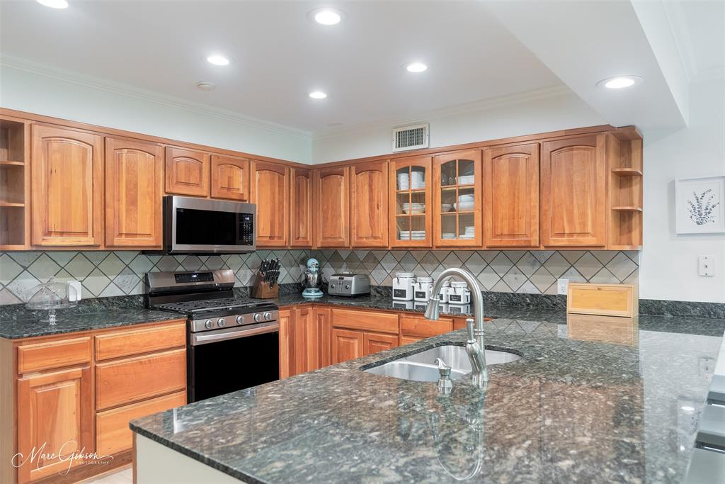 6309 Time Place Property Photo 6