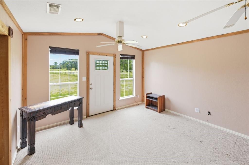 1675 Fm 1713 Property Photo 6