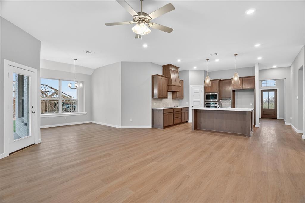321 Skeen Peak Property Photo 12