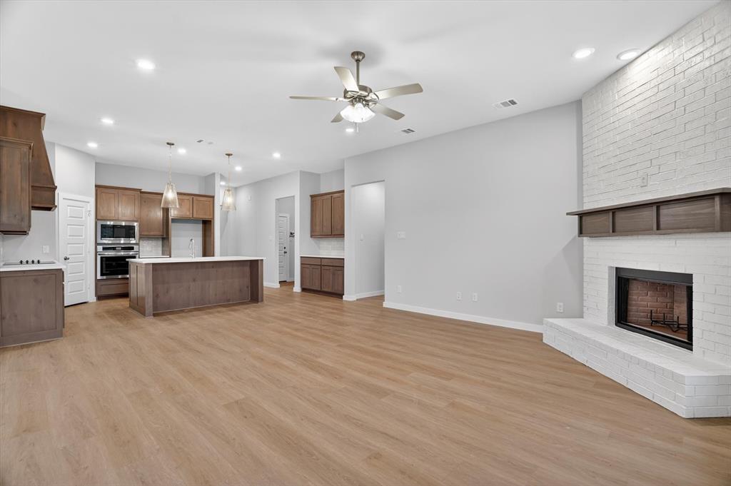 321 Skeen Peak Property Photo 13