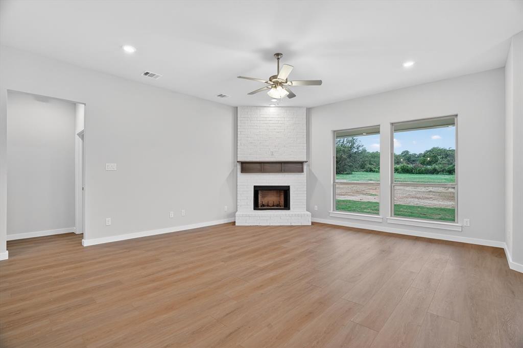 321 Skeen Peak Property Photo 14