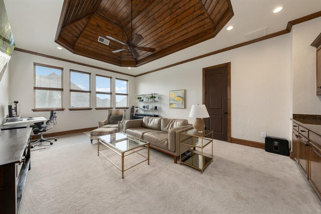 2101 Vail Road Property Photo 32