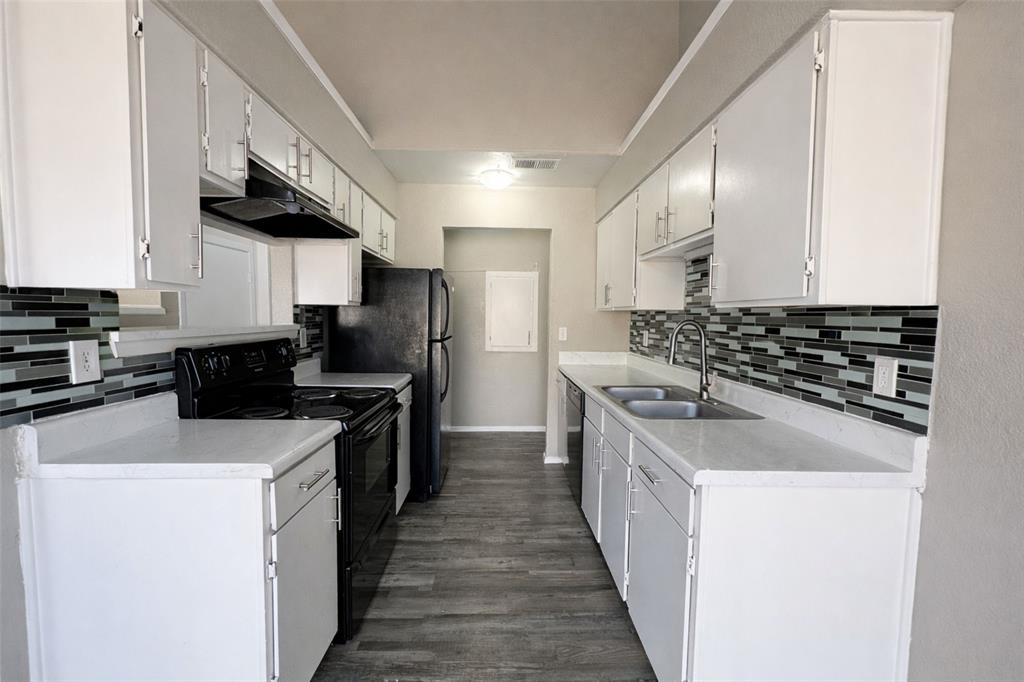 1122 Millview Drive 2004 Property Photo 10