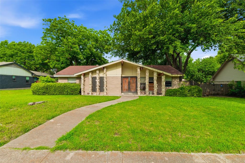 829 Ray Andra Drive Property Photo 1