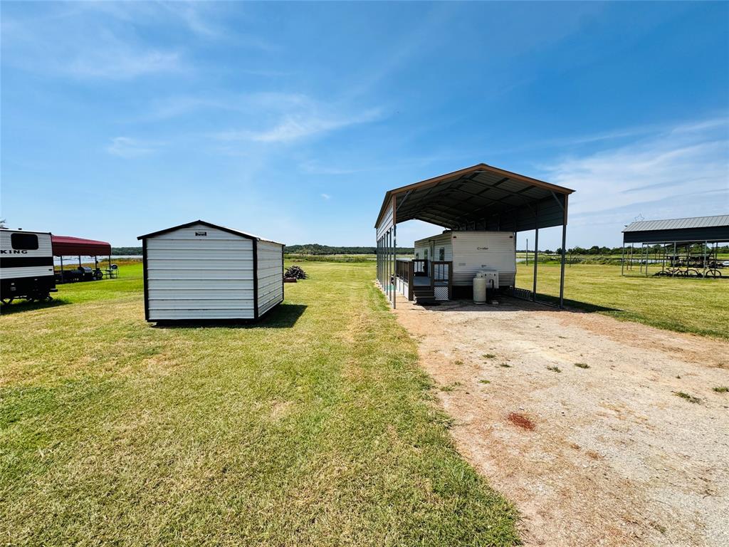 3270 Bounding Main Property Photo 1