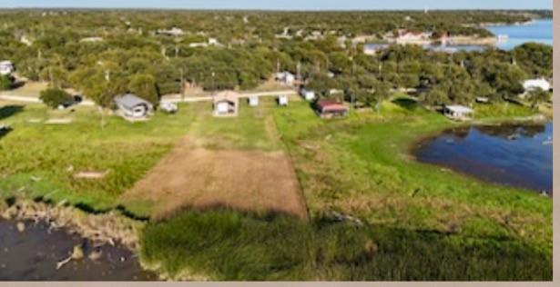 3270 Bounding Main Property Photo 2
