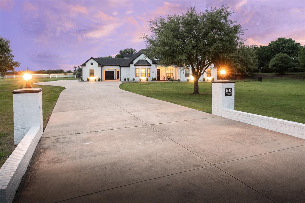 1650 Windmill Court Property Photo 1