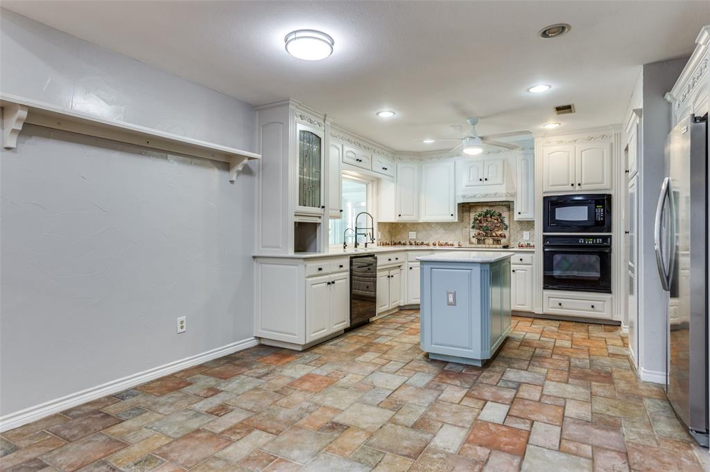 721 Nw Ann Lois Lane Property Photo 6