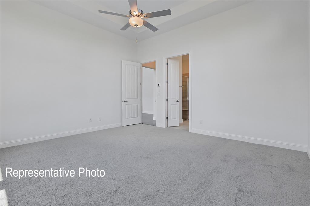452 Shadowfax Drive Property Photo 9