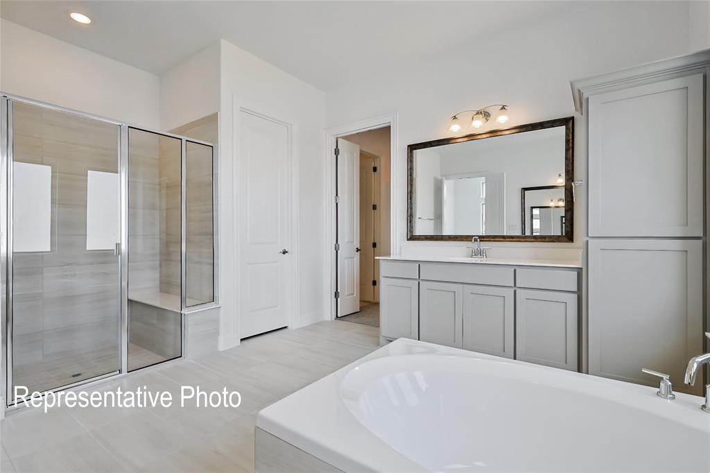 452 Shadowfax Drive Property Photo 12