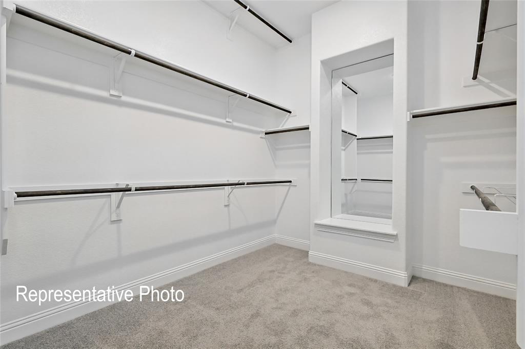 452 Shadowfax Drive Property Photo 13