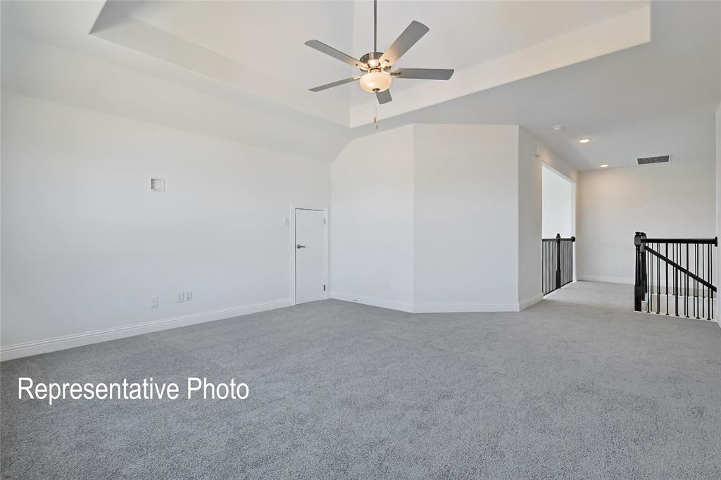 452 Shadowfax Drive Property Photo 14