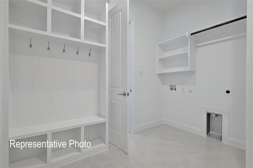 452 Shadowfax Drive Property Photo 19