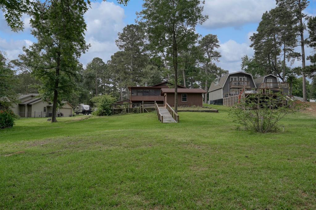 21945 Brierwood Drive Property Photo 11